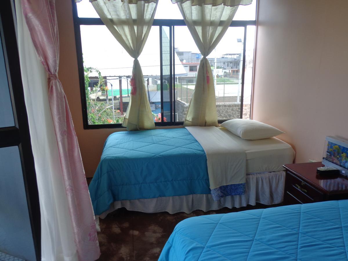 Hostal Nathaly Пуэрто-Бакерисо-Морено Экстерьер фото