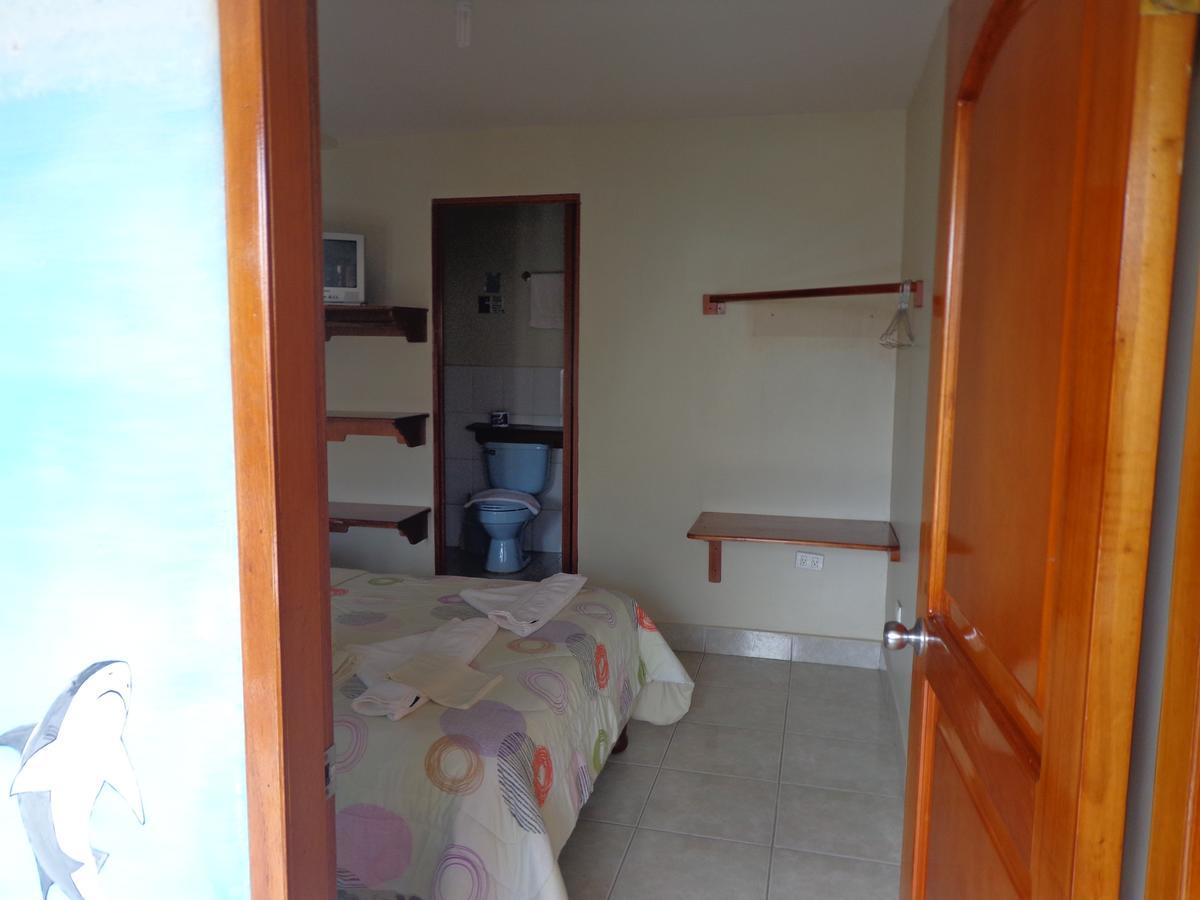 Hostal Nathaly Пуэрто-Бакерисо-Морено Экстерьер фото